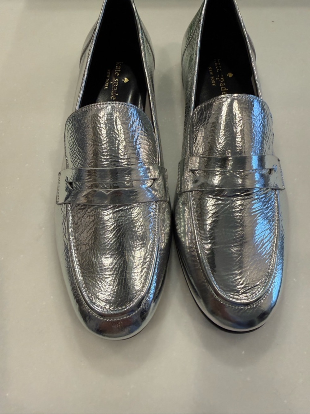 Kate Spade METALLIC SILVER Women's Genevieve Loafers, US 8 M NEW IN BOX - Picture 4 of 11